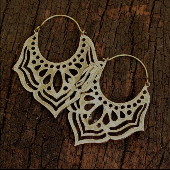 Jewelry - Brass Monarch earrings